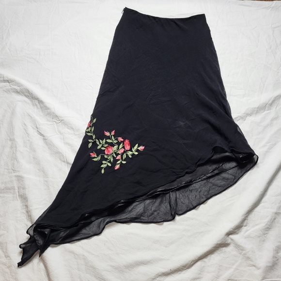 Anne Carson Silk Skirt - Picture 4 of 6